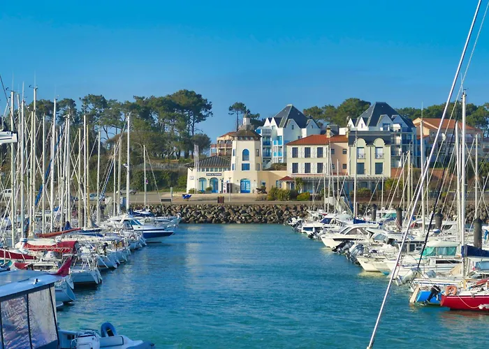 4-7 Pers Grande Terrasse Vue Golf Acces Piscine Et Ocean דירה *